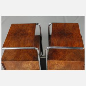 Zwei Nachtkästchen Mücke-Melder