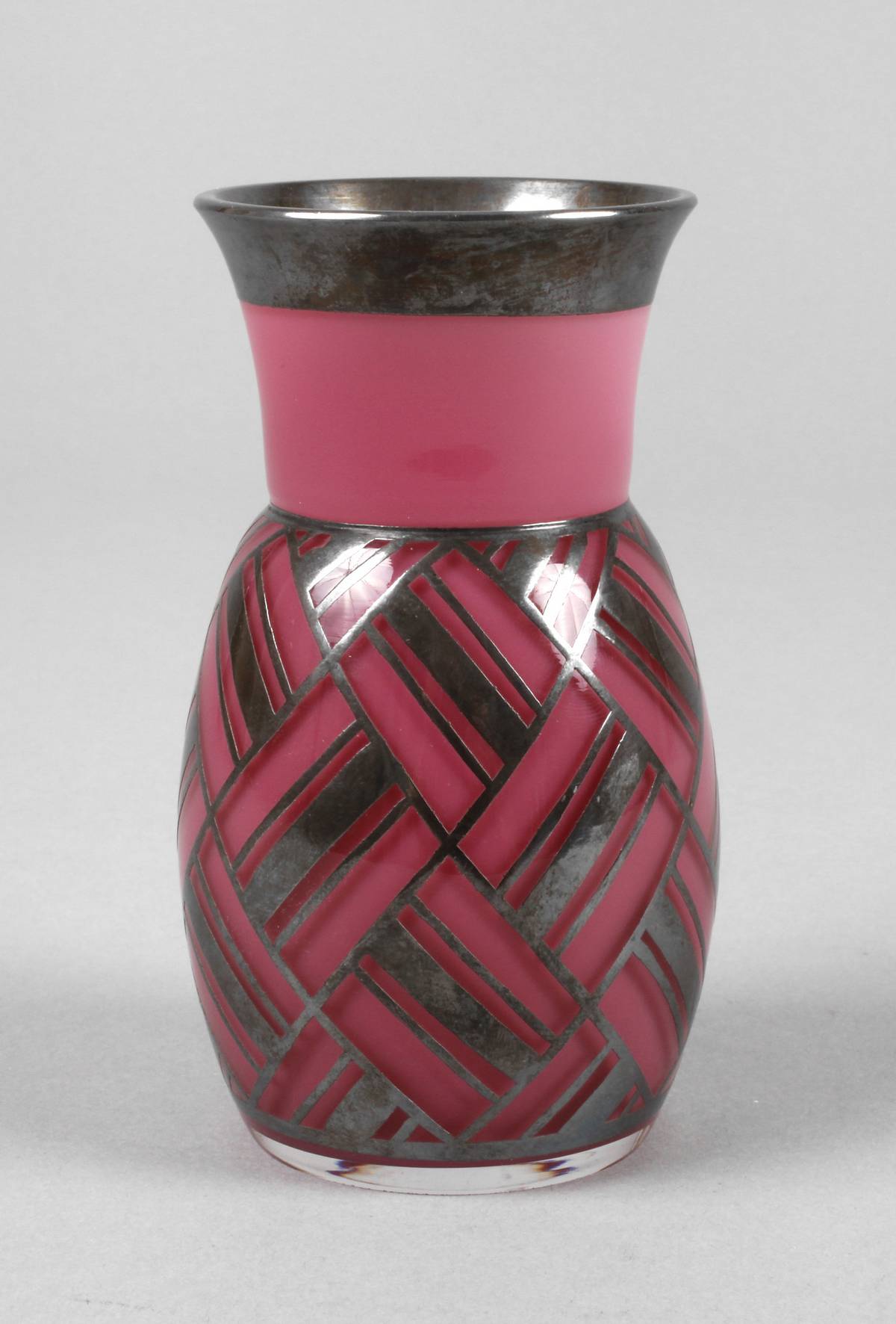 Art déco-Vase mit Silberoverlay