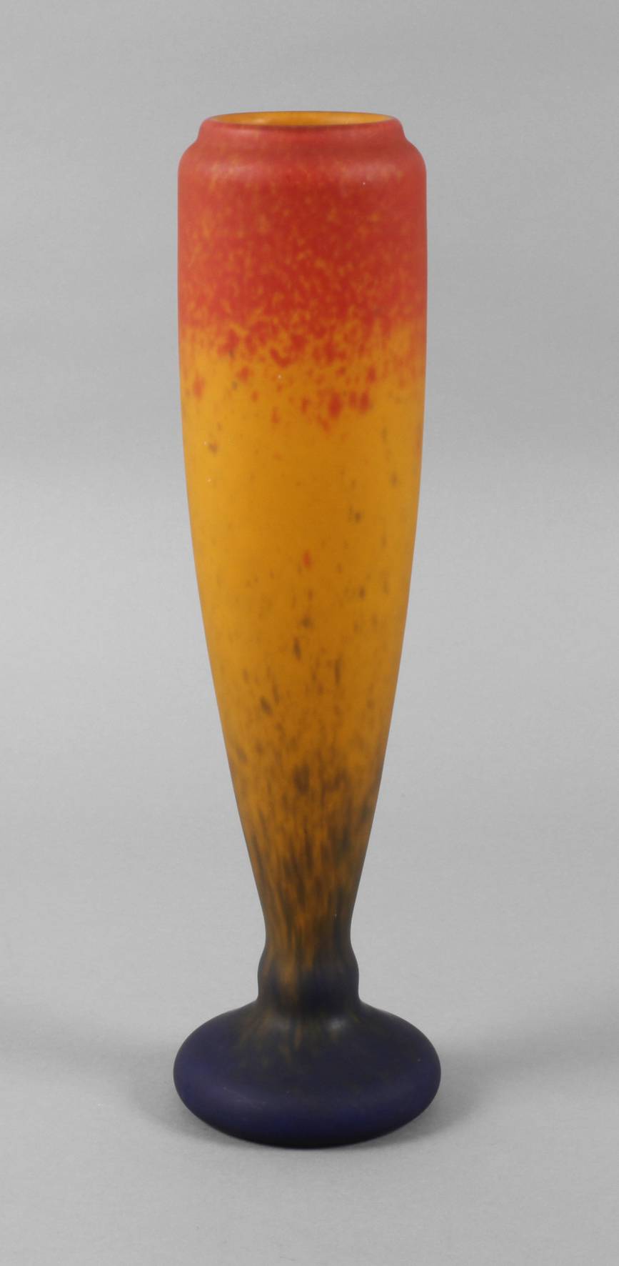 Große Vase mit Pulvereinschmelzungen
