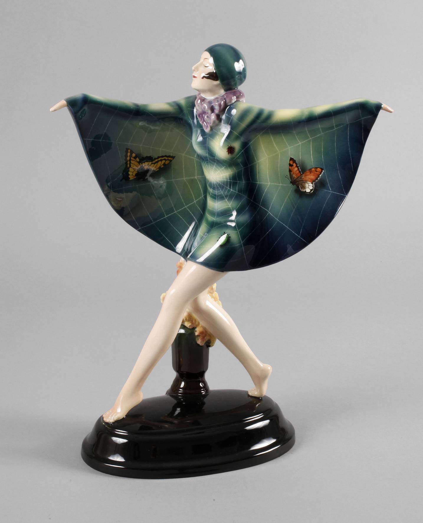 Goldscheider Wien ”Gefangener Vogel”