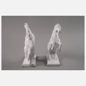 Paar springende Pferde