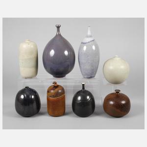 Acht Keramikobjekte Steffen Bockstaller Worpswede