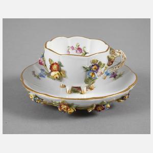 Meissen Sammeltasse mit plastischen Blüten