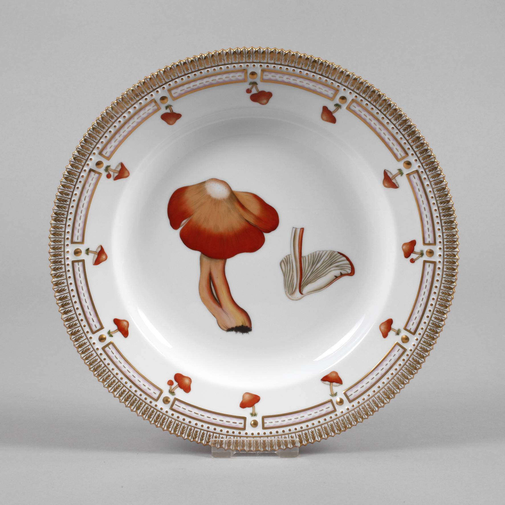 Royal Copenhagen Speiseteller Flora Danica