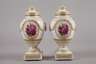 KPM Berlin Paar Deckelvasen
