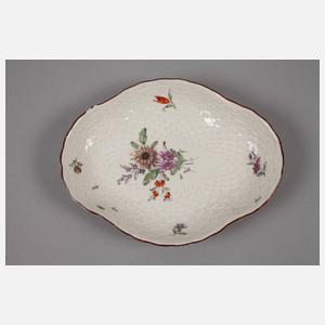 Ludwigsburg acht Teile Schuppendekor