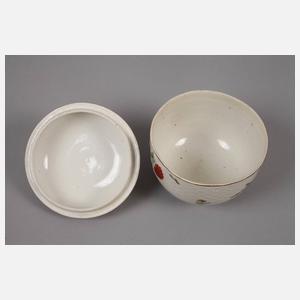 Ludwigsburg acht Teile Schuppendekor