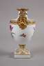Meissen Amphorenvase mit Bacchanten