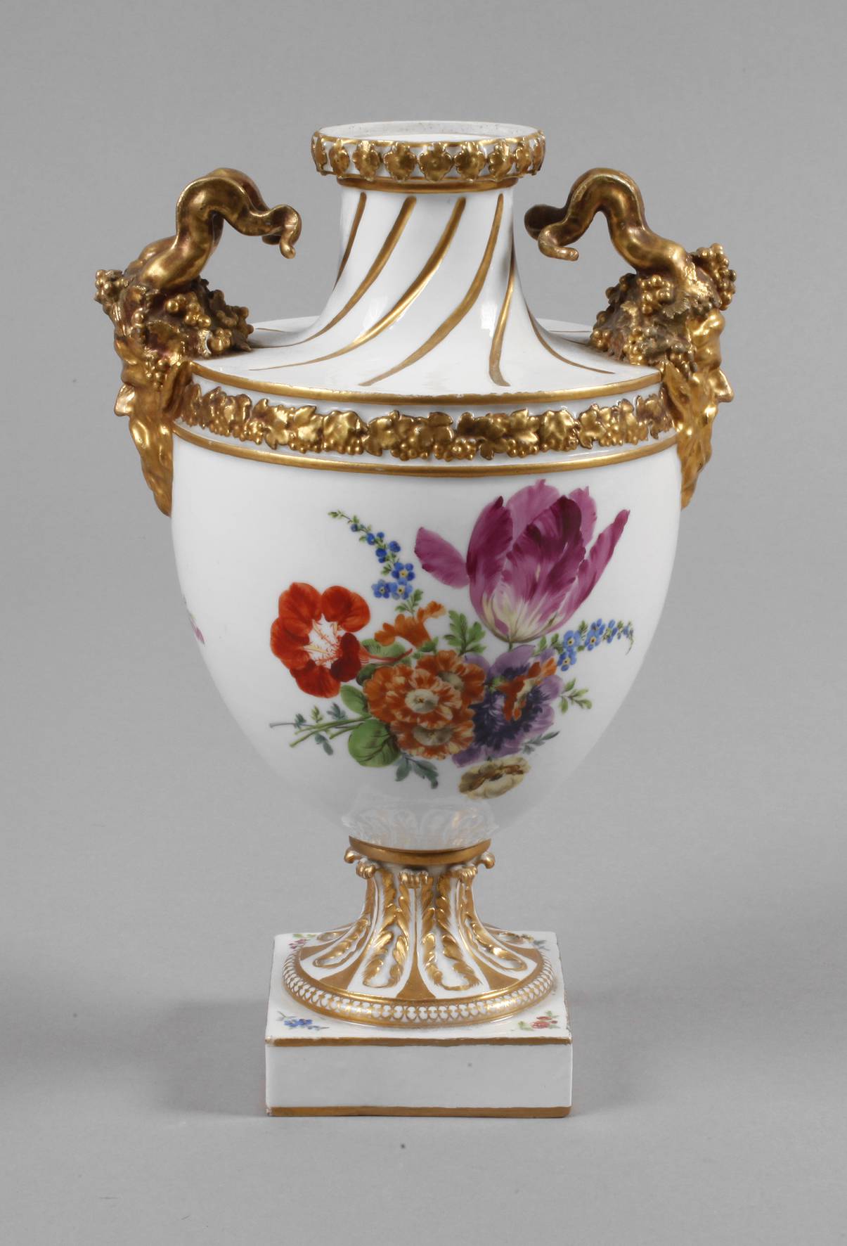 Meissen Amphorenvase mit Bacchanten