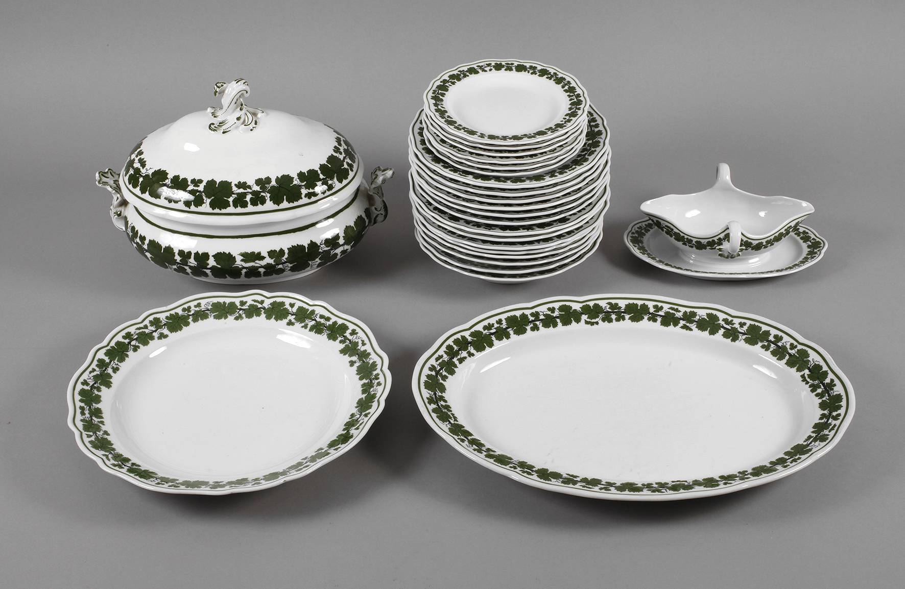 Meissen Speiseservice Weinlaubdekor