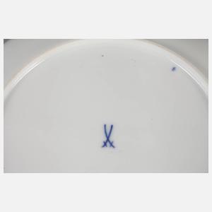 Meissen Prunkteller ”Roter Drache”