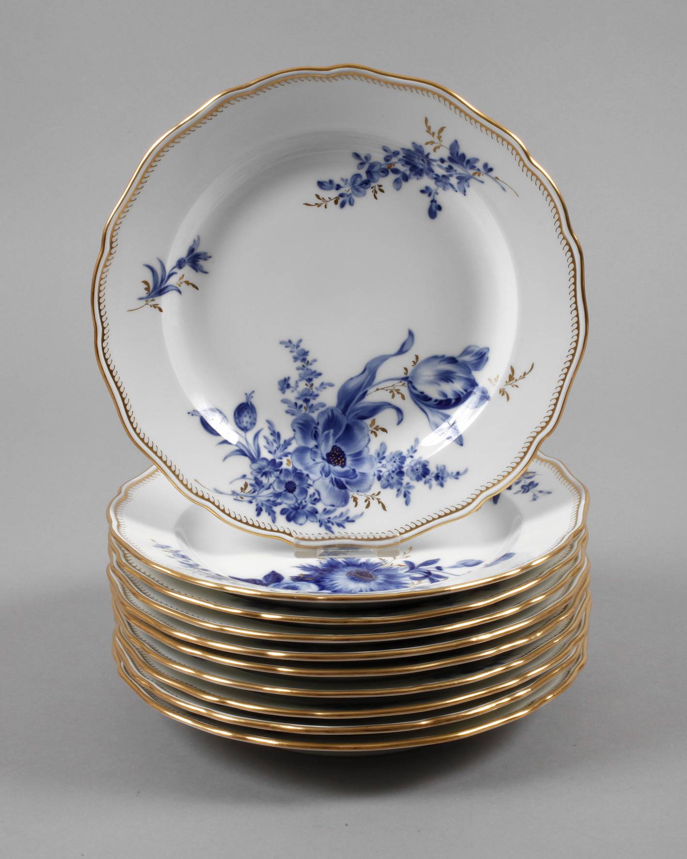 Meissen zehn Speiseteller ”Blaue Blume mit Goldgräsern”