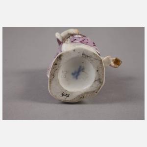 Meissen Amorette als ”Husarenmädchen”