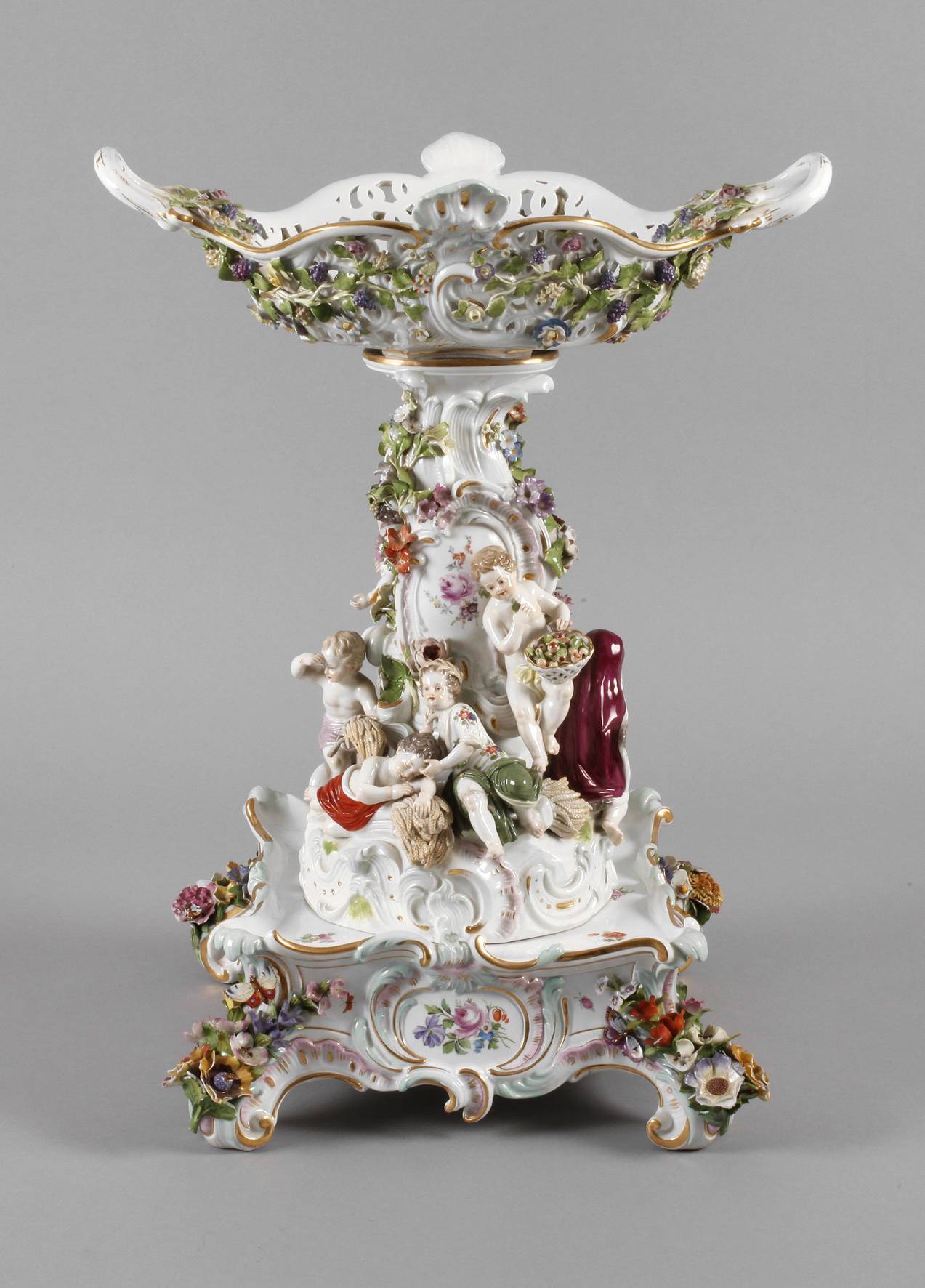 Meissen Tafelaufsatz mit Sockel