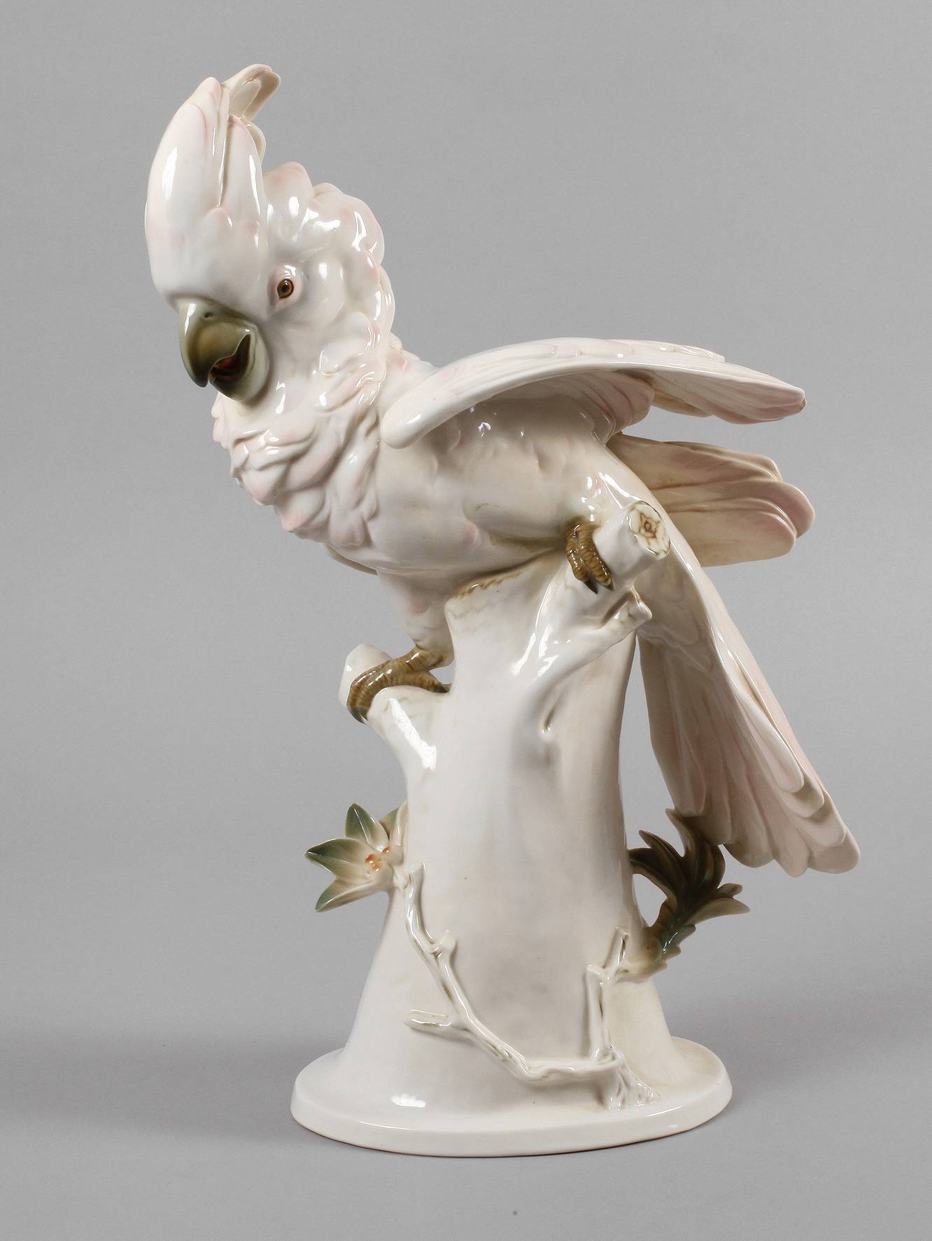 Schwarzburger Werkstätten großer Papagei