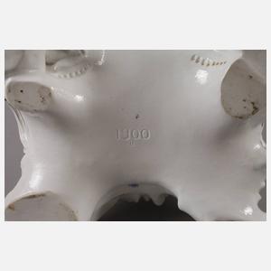 Sitzendorf großes figürliches Uhrengehäuse