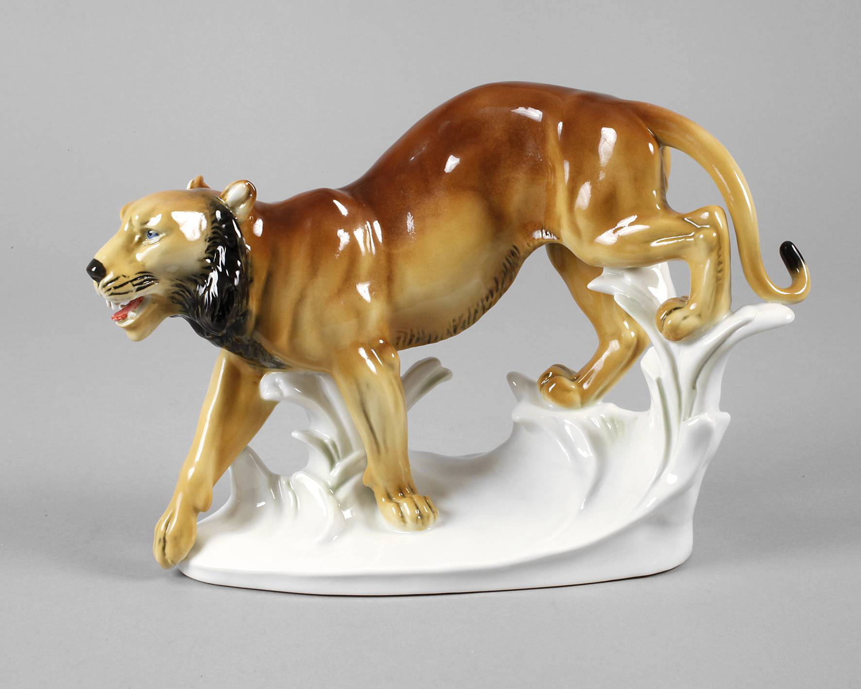 Volkstedt Tiger Art déco