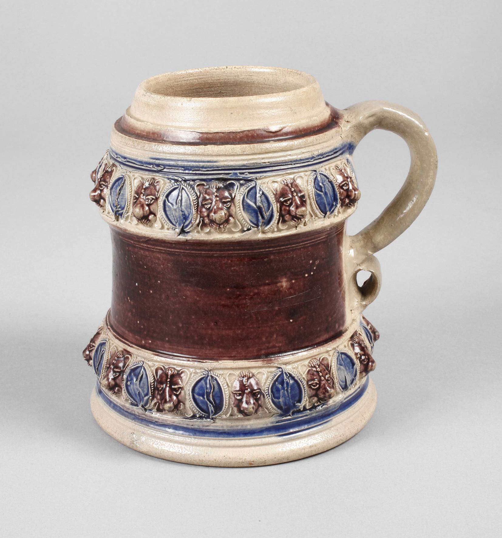 Westerwälder Steinzeughumpen