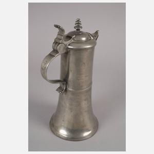 Schwere große Schnabelkanne