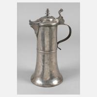 Schwere große Schnabelkanne111