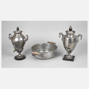 Zwei Dröppelminnen und eine schwere Zinnschale