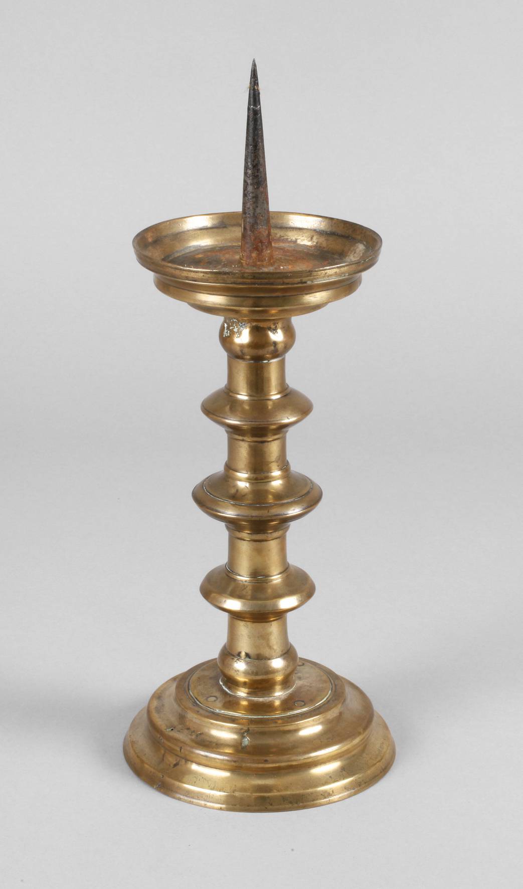 Spätgotischer Scheiben-Leuchter