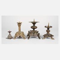 Vier Kerzenleuchter Bronze111
