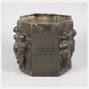 Kunstguss nach der Graburne des Decimus Lucilius Felix