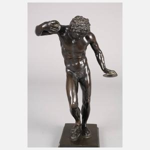 Antikenrezeption musizierender Faun mit Zimbeln