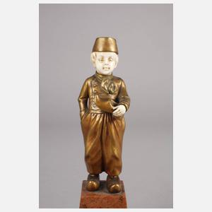 Chryselephantin Schuhmacherjunge