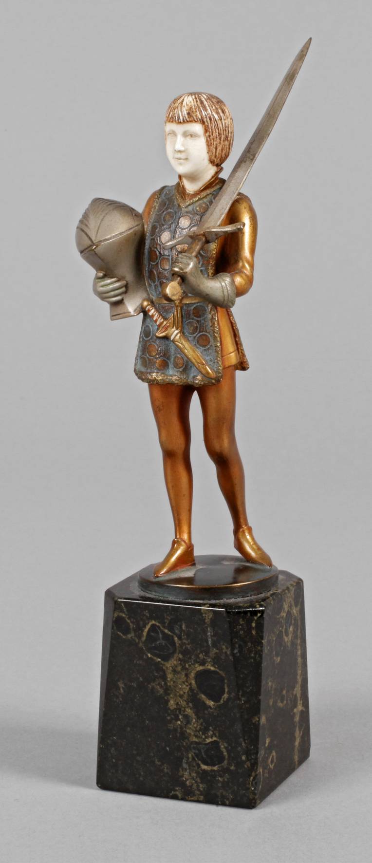 Otto Scheer, Chryselephantin Ritter