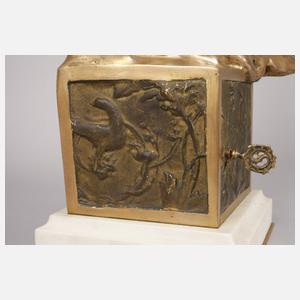 Paul François Berthoud, Mädchenbüste Chryselephantin