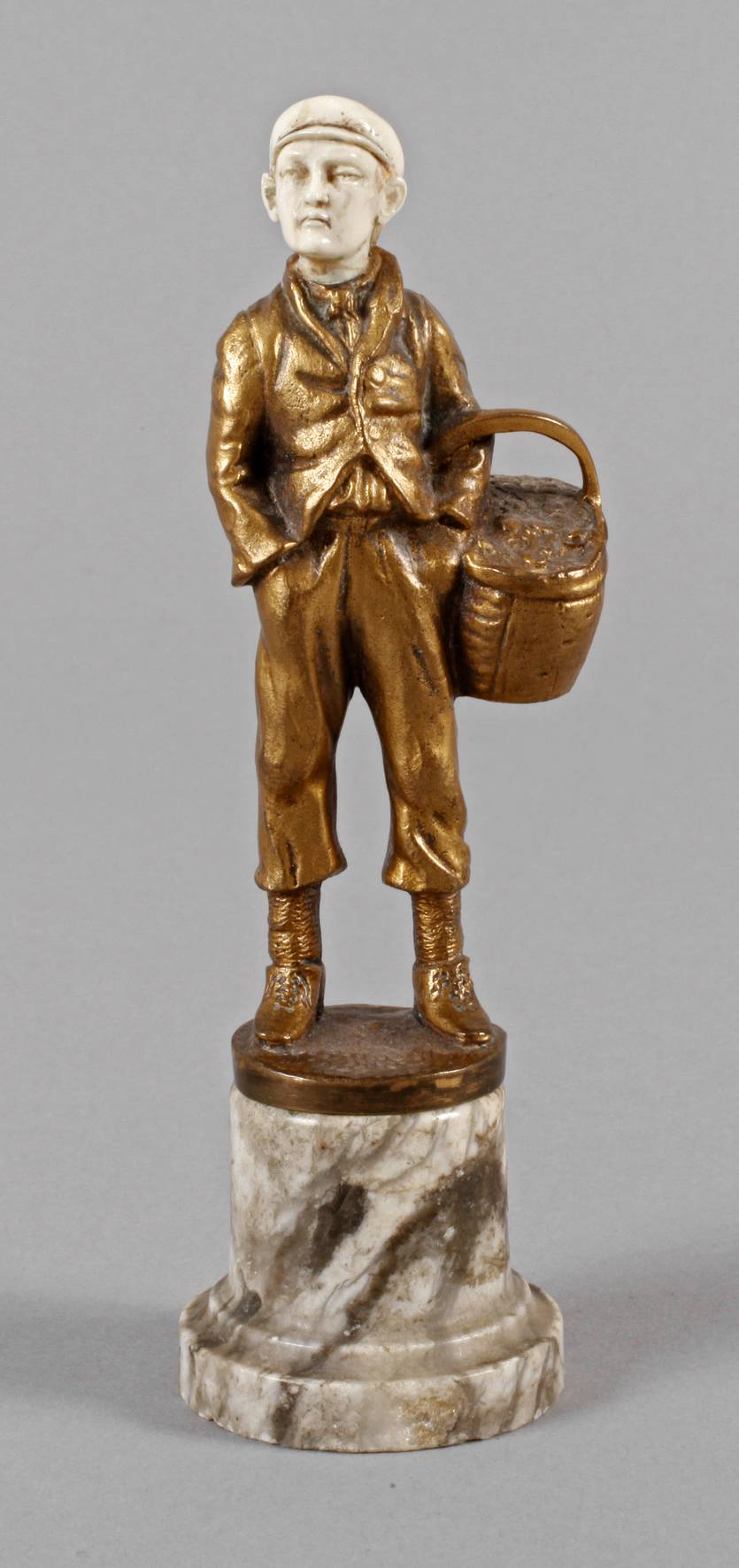 Peter Tereszczuk, Chryselephantin Herr mit Korb