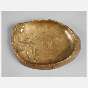 Peter Tereszczuk, Figürliche Aschenschale