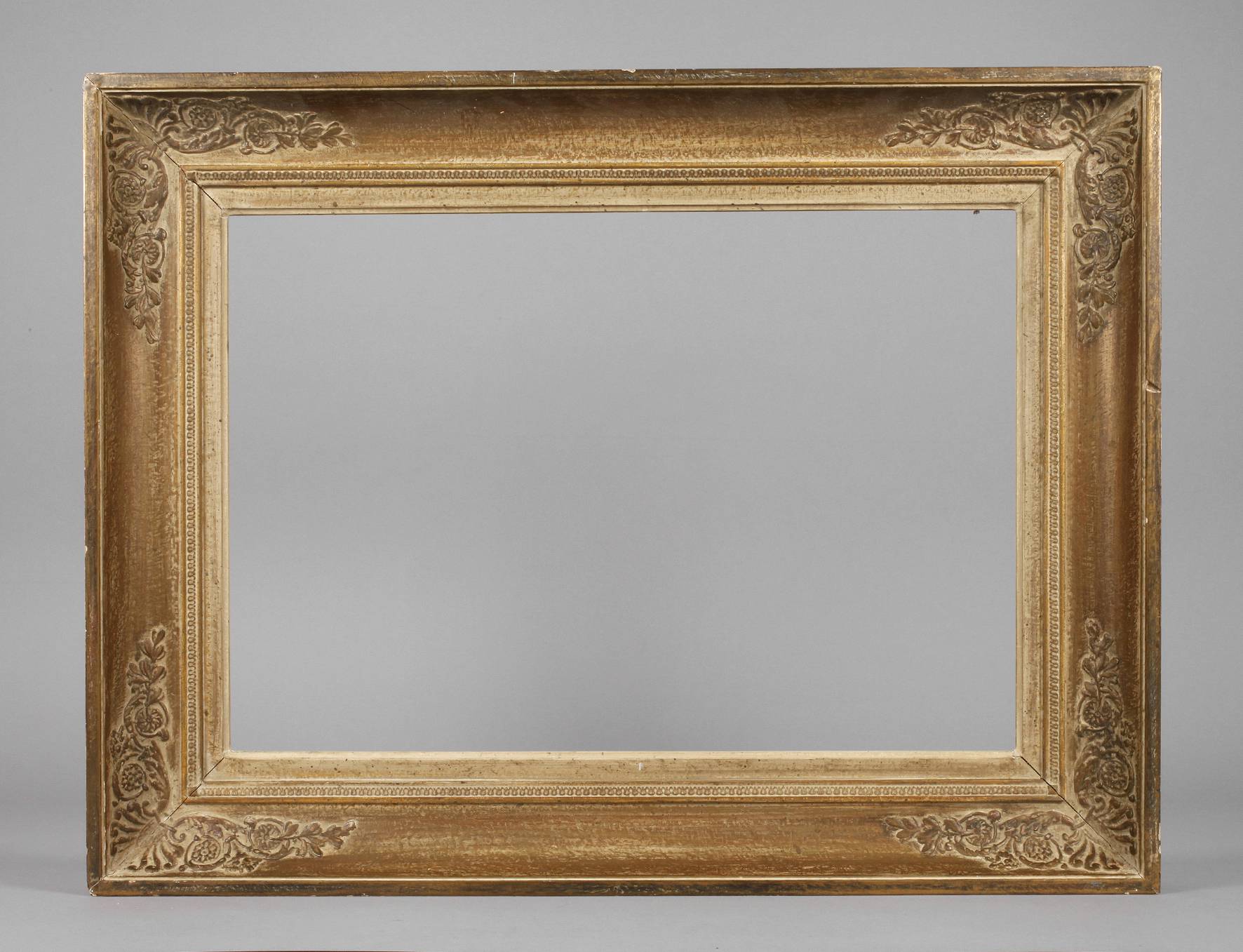 Stuckrahmen im Empirestil um 1950