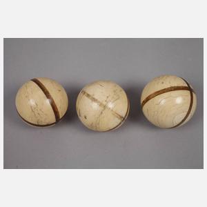 Sechs Billardkugeln Elfenbein