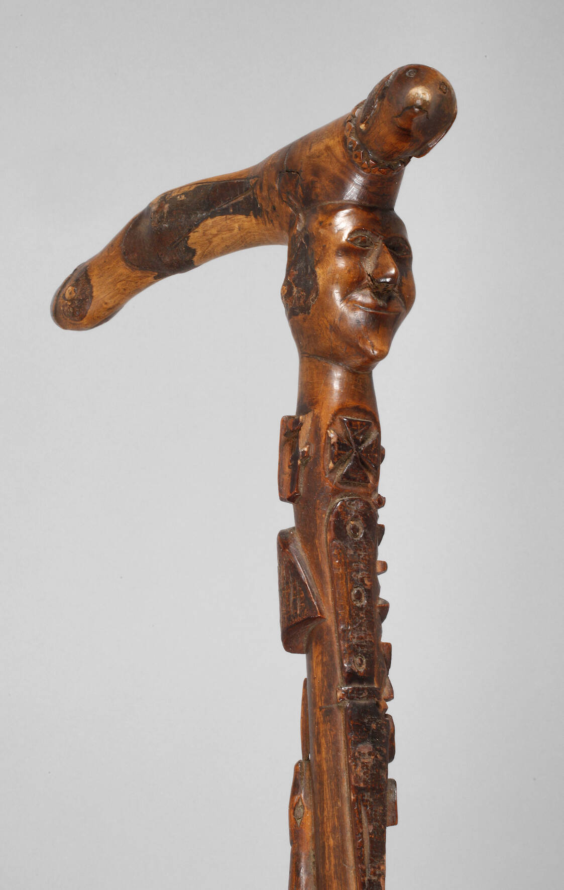 Geschnitzter Spazierstock