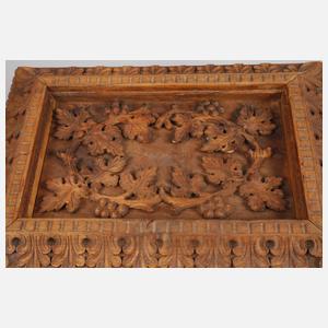 Geschnitzte Schatulle