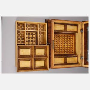 Geschnitzte Schatulle