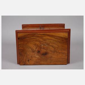 Kabinettschränkchen