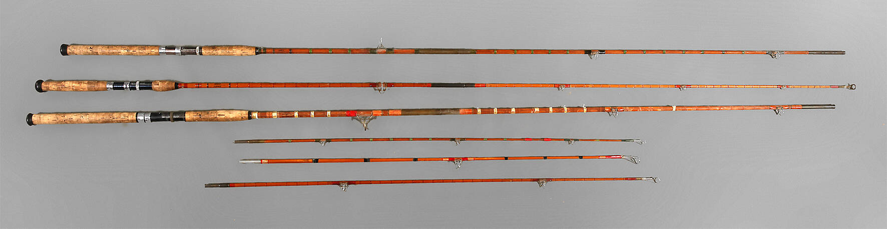 Drei antike Angelruten