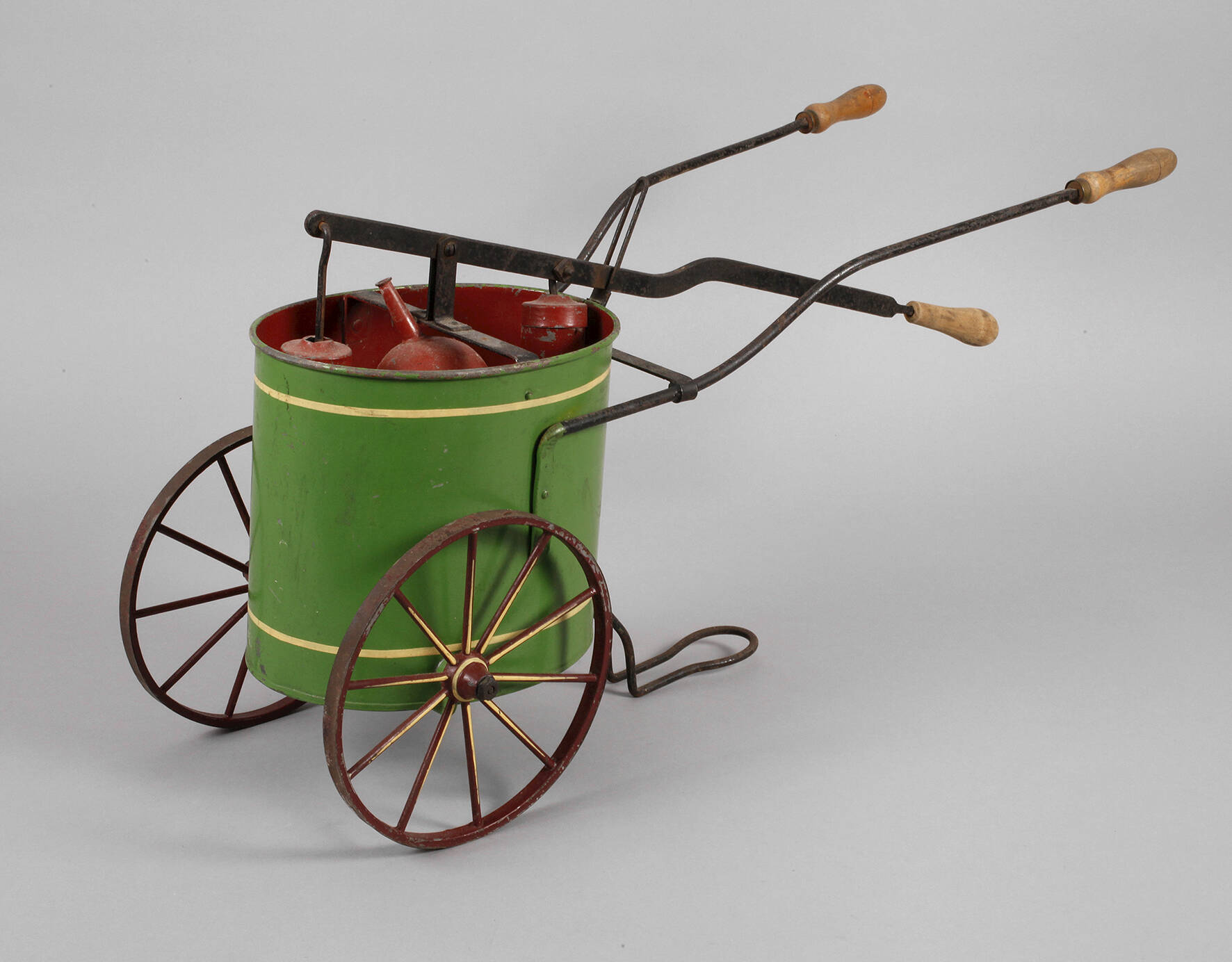 Historischer Gartensprinkler