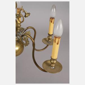 Kleiner Deckenlüster