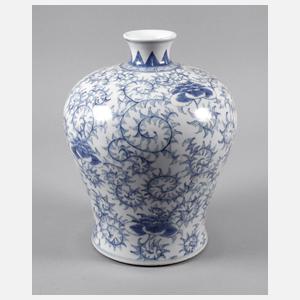 Vase China