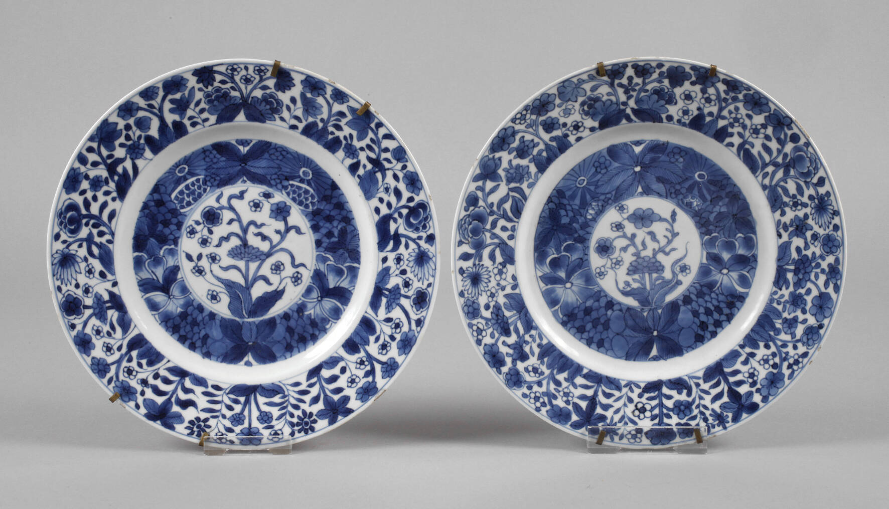 Zwei Teller China
