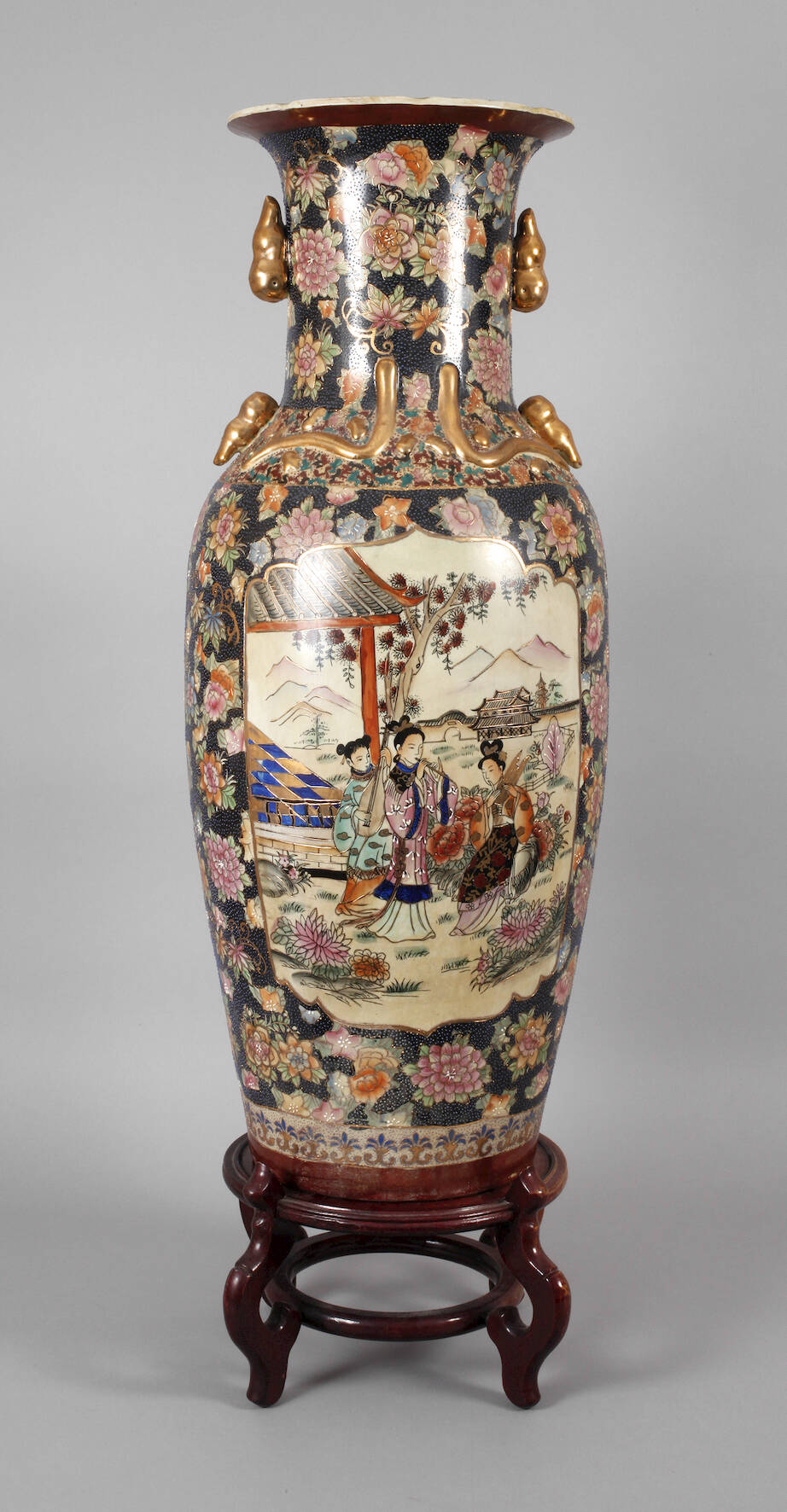 Prachtvolle Bodenvase Satsuma