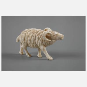 Drei Elfenbeinschnitzereien