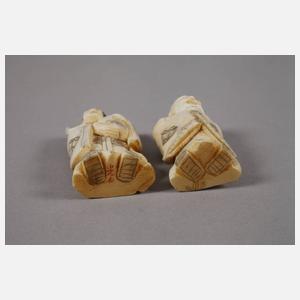 Sechs Elfenbein Figuren