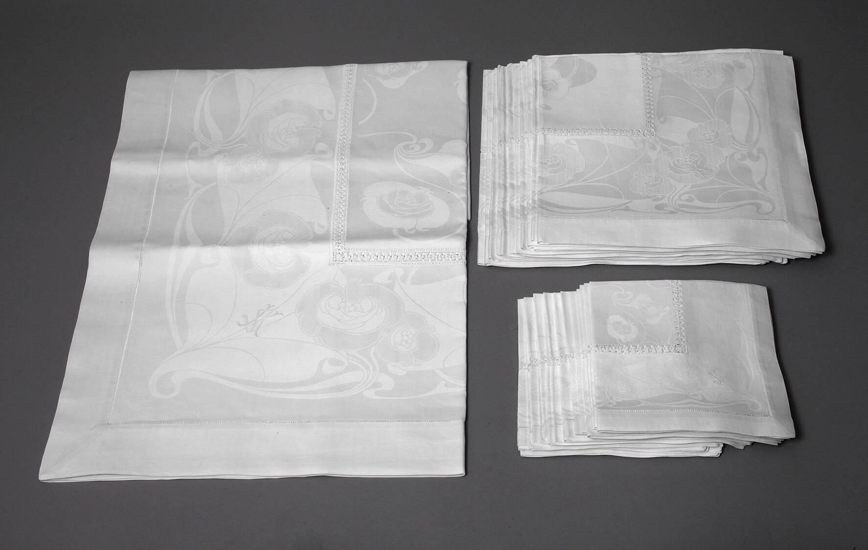 Große Tafelgarnitur Jugendstil