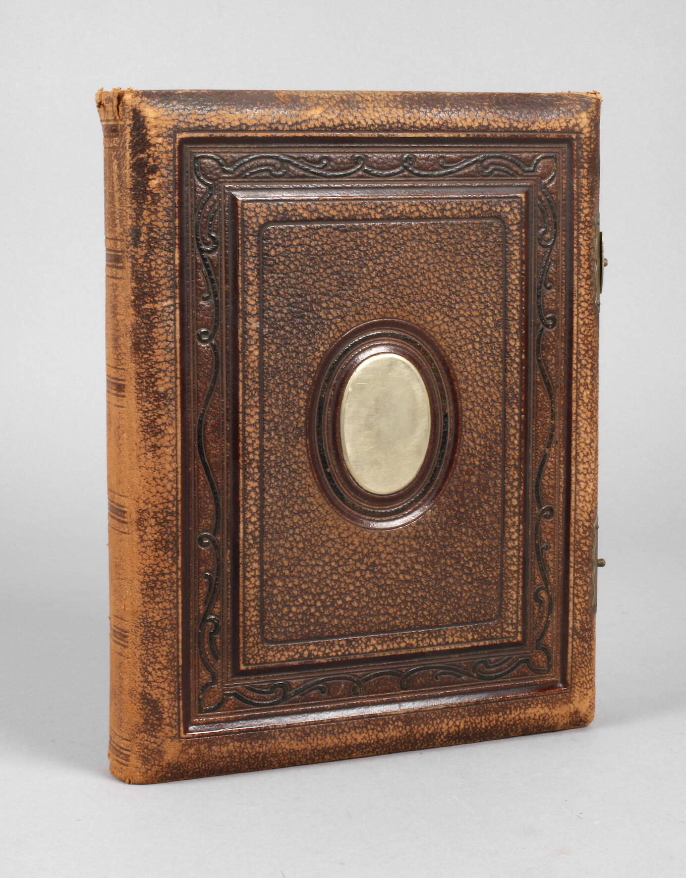 Familienphotoalbum um 1874